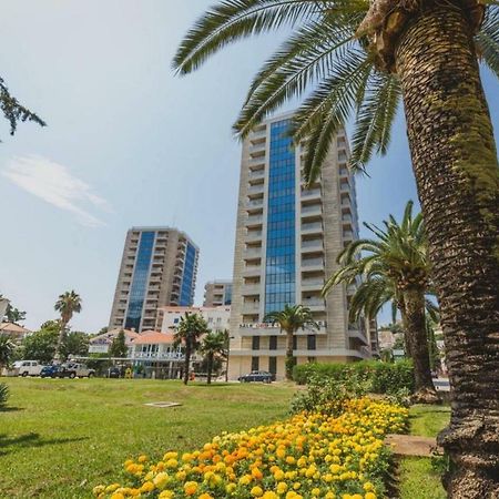 Blue Marlin Apartments Budva Eksteriør billede