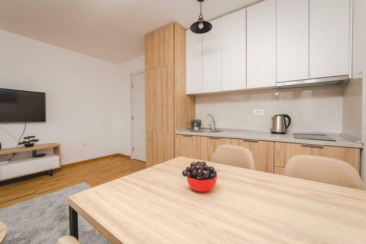 Blue Marlin Apartments Budva Eksteriør billede