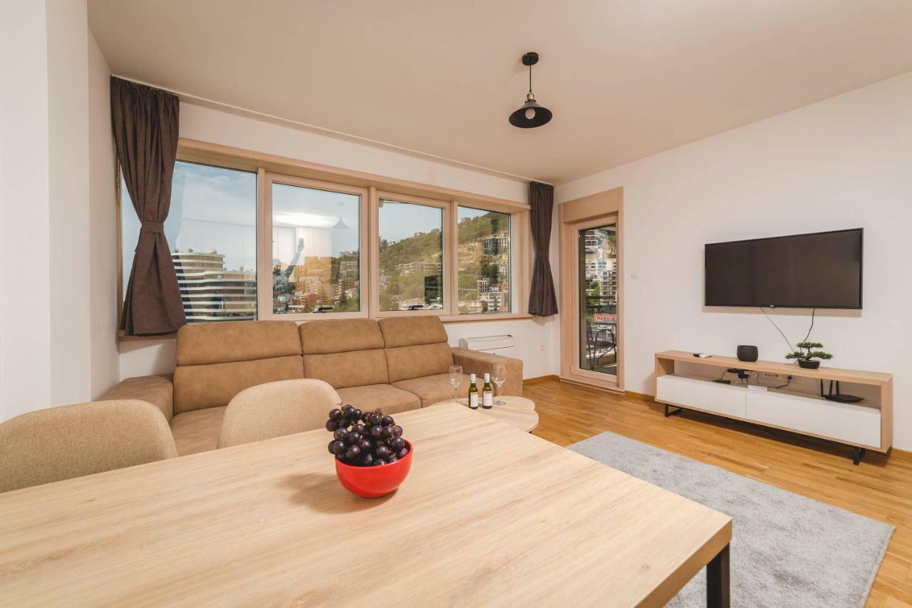 Blue Marlin Apartments Budva Eksteriør billede