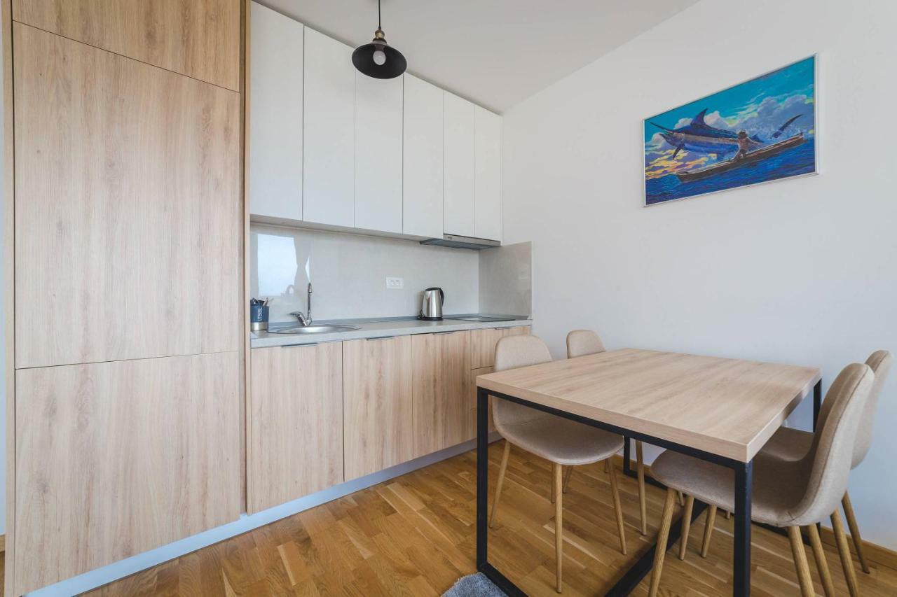 Blue Marlin Apartments Budva Eksteriør billede