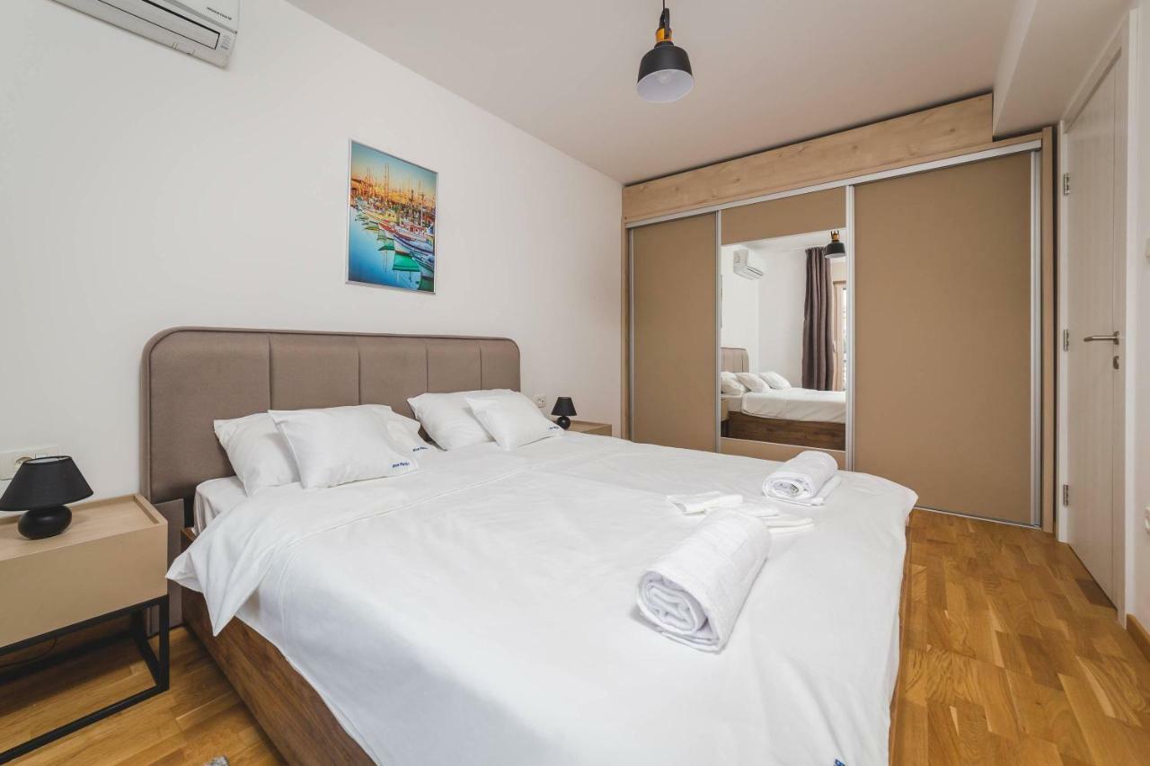 Blue Marlin Apartments Budva Eksteriør billede